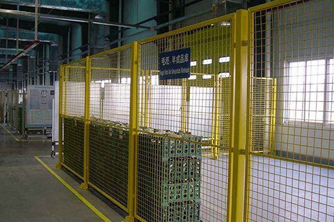 廠區(qū)護欄網(wǎng)